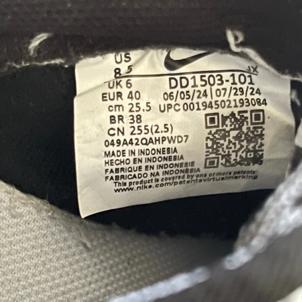 Nike‎ Dunk Low Panda Shoes Women Size 8.5 Black White Sneakers DD1503-101 Retro